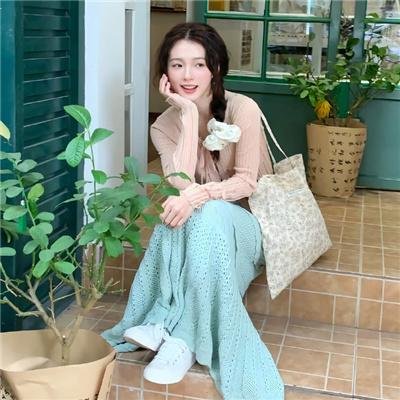 蜜桃女孩